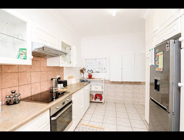 1.5 BEDROOM APARTMENT FOR SALE IN MUSGRAVE